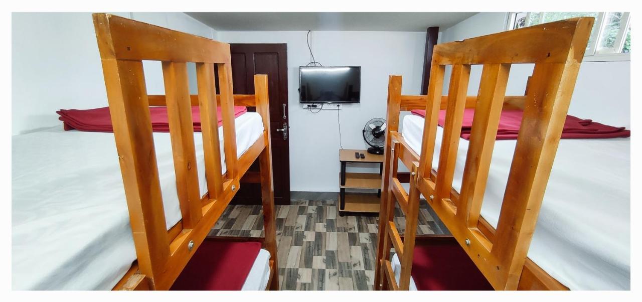 Lime Light Resort Munnar Esterno foto